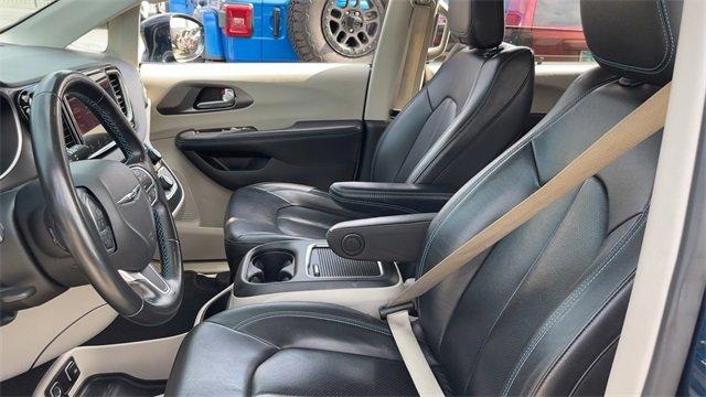 used 2021 Chrysler Pacifica car, priced at $22,400