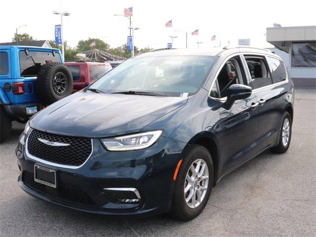 used 2021 Chrysler Pacifica car, priced at $22,400