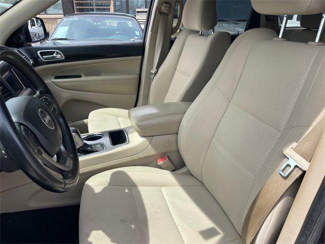 used 2021 Jeep Grand Cherokee car, priced at $18,500