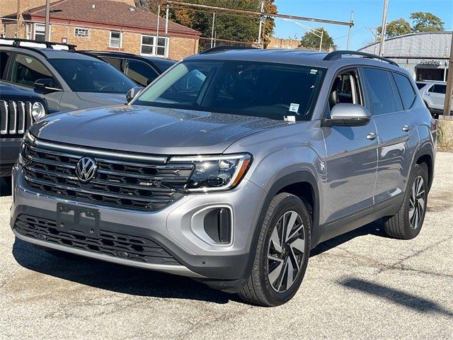 used 2024 Volkswagen Atlas car, priced at $28,000