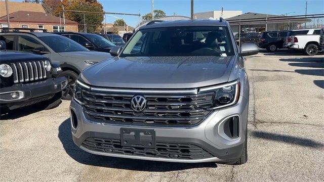 used 2024 Volkswagen Atlas car, priced at $28,000