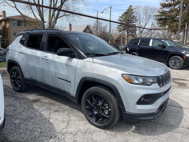 new 2024 Jeep Compass car, priced at $32,000