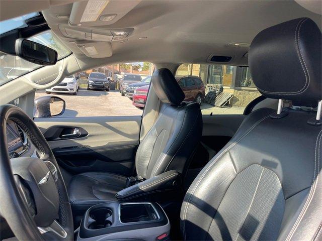 used 2022 Chrysler Pacifica car, priced at $23,000