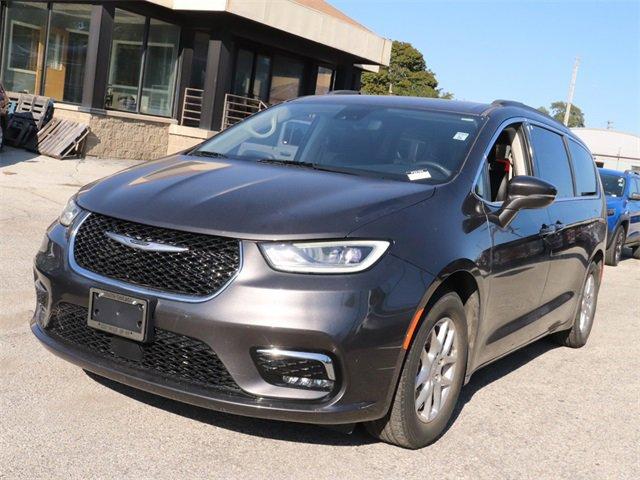 used 2022 Chrysler Pacifica car, priced at $23,000