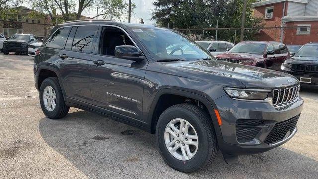 new 2024 Jeep Grand Cherokee car, priced at $37,600