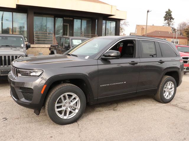 new 2025 Jeep Grand Cherokee car, priced at $37,500