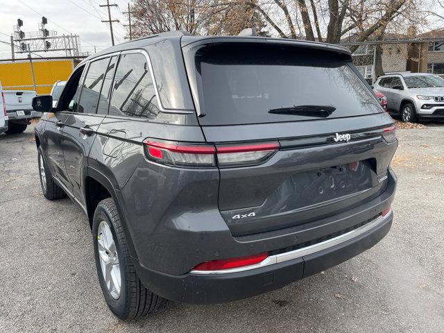 new 2025 Jeep Grand Cherokee car, priced at $37,500