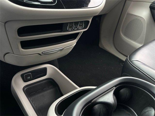 used 2023 Chrysler Pacifica car, priced at $23,995