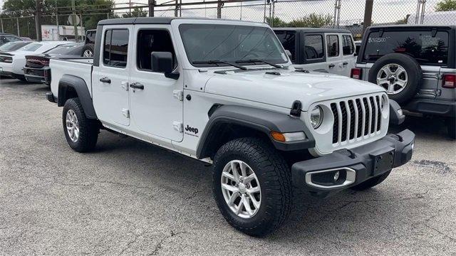 used 2023 Jeep Gladiator car, priced at $30,000