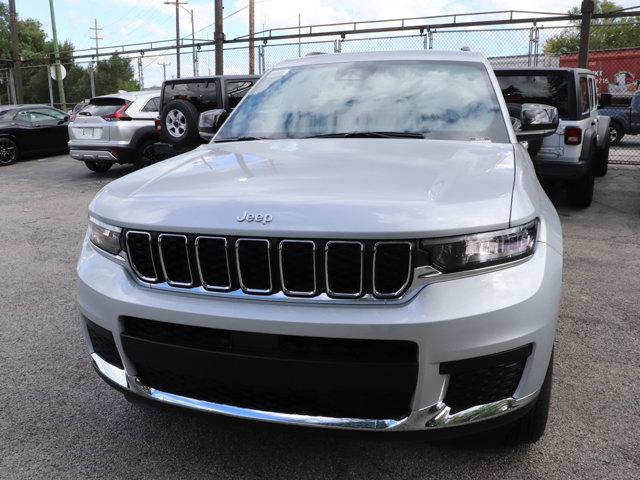 new 2024 Jeep Grand Cherokee L car, priced at $39,000