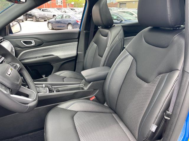 new 2025 Jeep Compass car