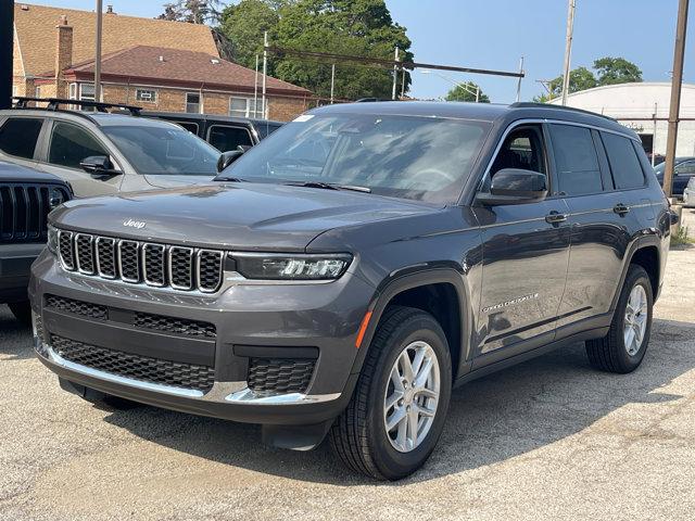 new 2025 Jeep Grand Cherokee L car, priced at $40,000