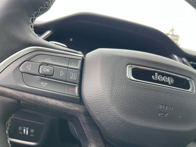 new 2025 Jeep Grand Cherokee L car