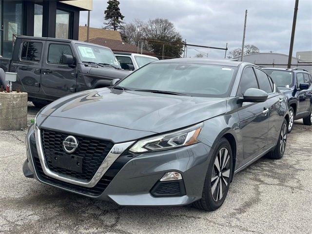 used 2021 Nissan Altima car, priced at $17,000