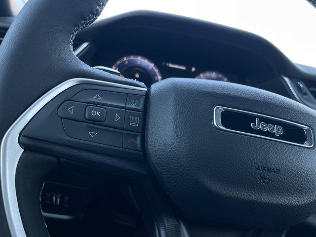 new 2025 Jeep Grand Cherokee car, priced at $41,250