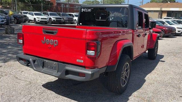 used 2023 Jeep Gladiator car, priced at $33,000