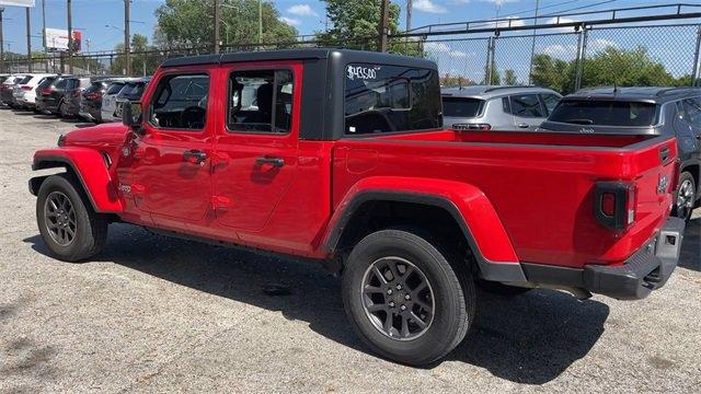 used 2023 Jeep Gladiator car, priced at $36,600