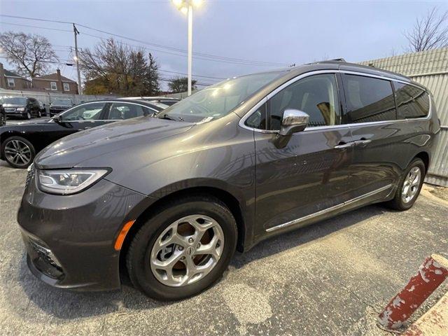 used 2022 Chrysler Pacifica car, priced at $25,500