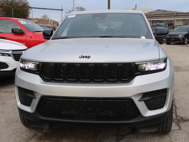 new 2025 Jeep Grand Cherokee car, priced at $42,500