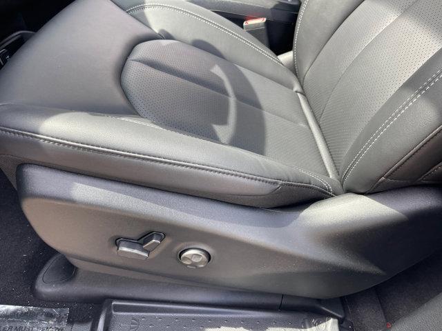 new 2025 Chrysler Pacifica car