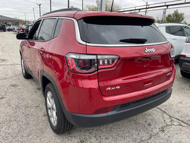 new 2025 Jeep Compass car, priced at $30,600