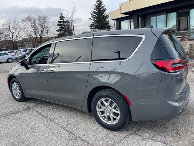 new 2025 Chrysler Pacifica car, priced at $41,000