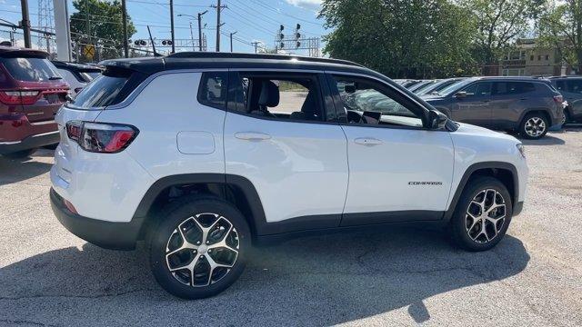 new 2024 Jeep Compass car, priced at $34,000