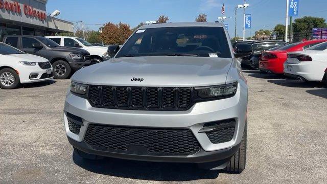 new 2025 Jeep Grand Cherokee car, priced at $43,850