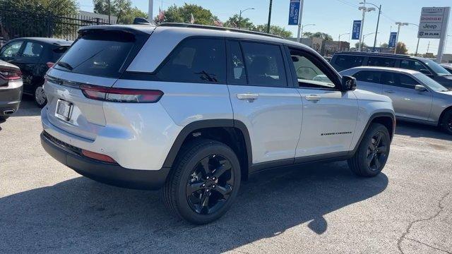 new 2025 Jeep Grand Cherokee car, priced at $43,850