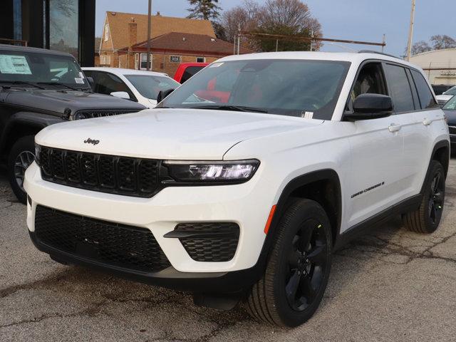 new 2025 Jeep Grand Cherokee car, priced at $42,500