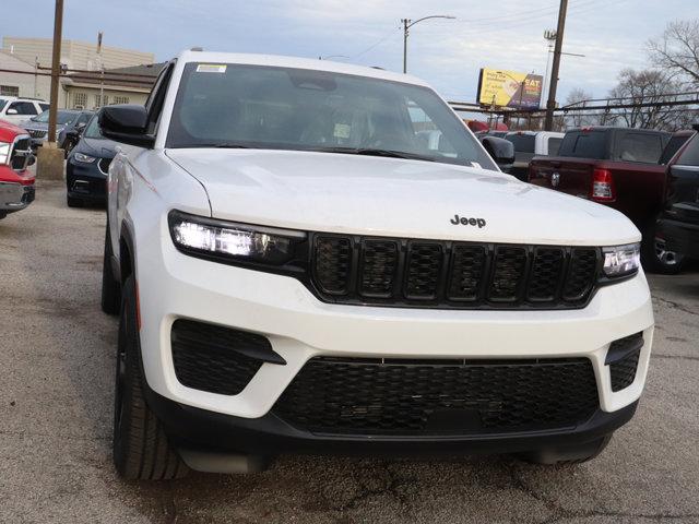 new 2025 Jeep Grand Cherokee car, priced at $42,500