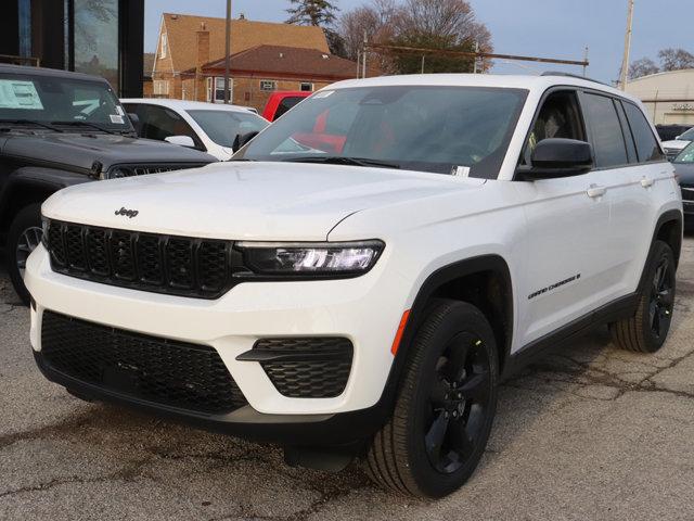 new 2025 Jeep Grand Cherokee car, priced at $42,500