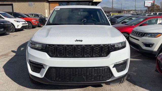 new 2024 Jeep Grand Cherokee car, priced at $44,900