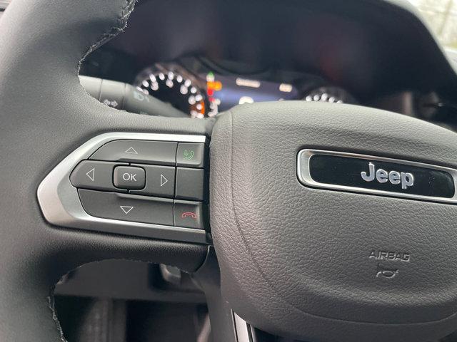 new 2025 Jeep Compass car, priced at $28,500