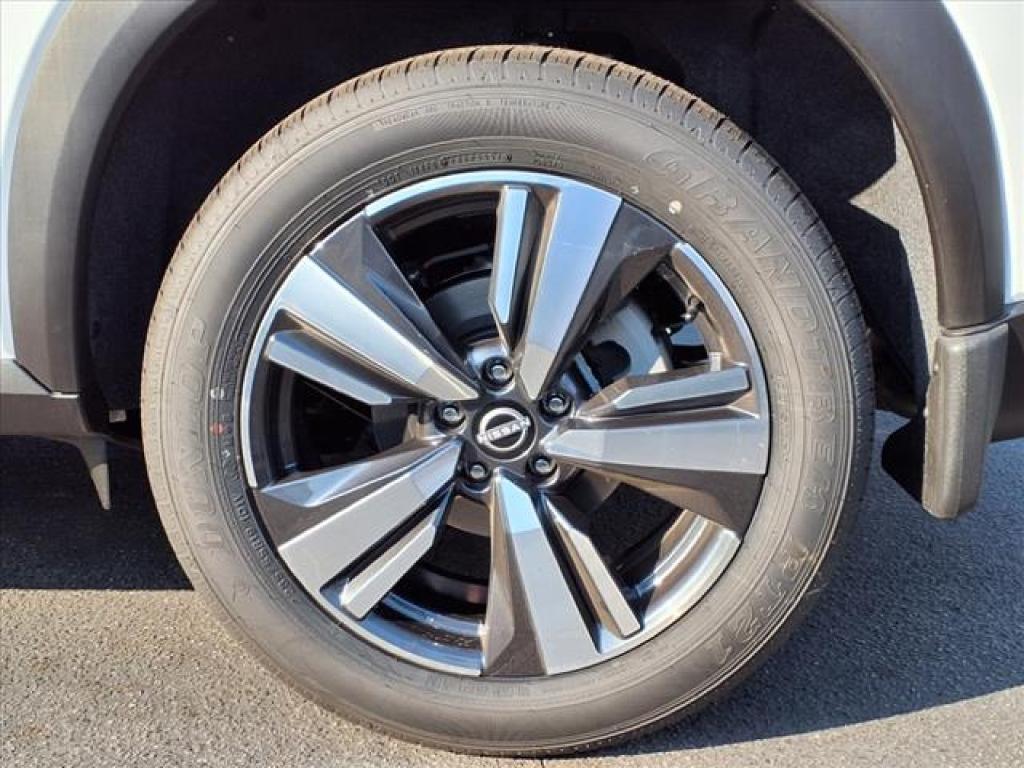 new 2025 Nissan Rogue car, priced at $41,629