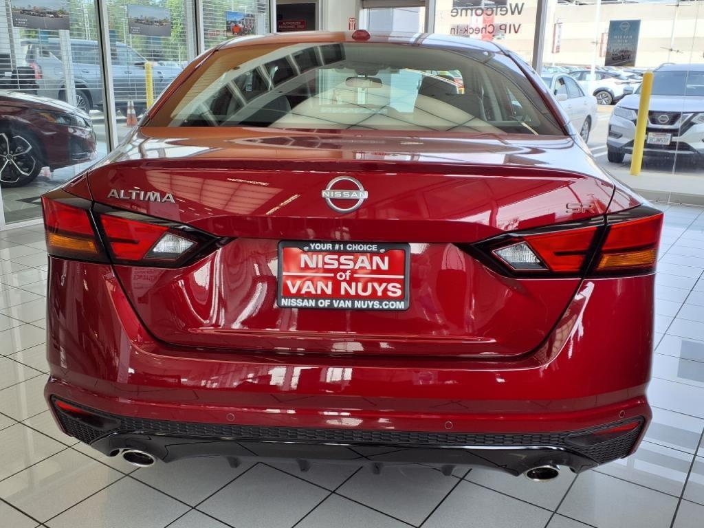 new 2025 Nissan Altima car, priced at $31,210