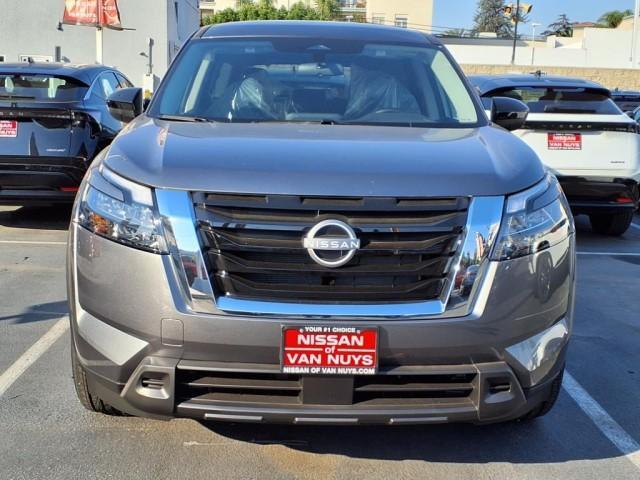 new 2025 Nissan Pathfinder car, priced at $38,718