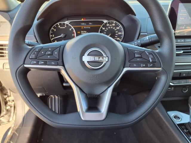new 2025 Nissan Altima car, priced at $28,669