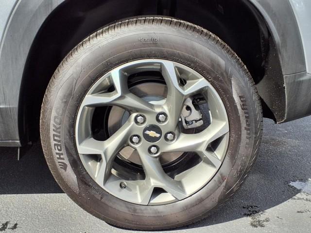 used 2025 Chevrolet Trax car, priced at $24,988