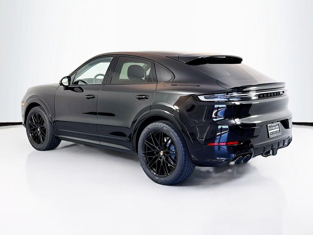 new 2025 Porsche Cayenne car, priced at $119,285