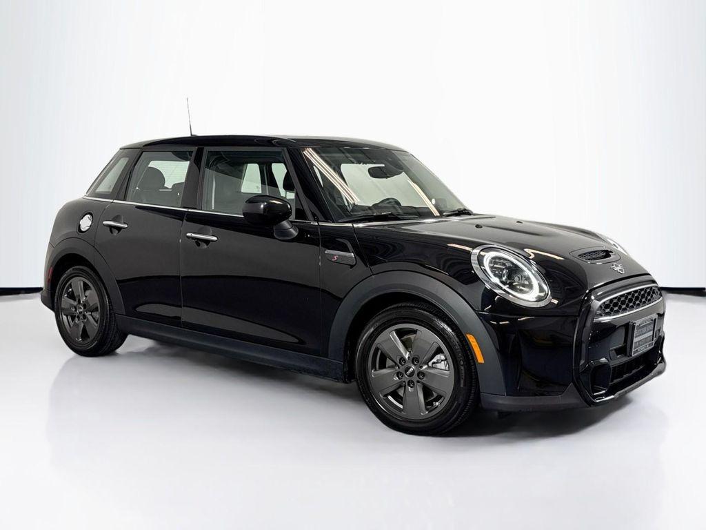 used 2022 MINI Hardtop car, priced at $20,981