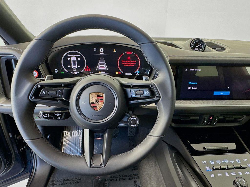 new 2025 Porsche Cayenne car, priced at $112,855
