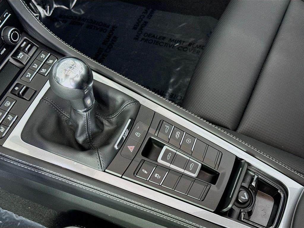 new 2025 Porsche 718 Boxster car, priced at $98,585