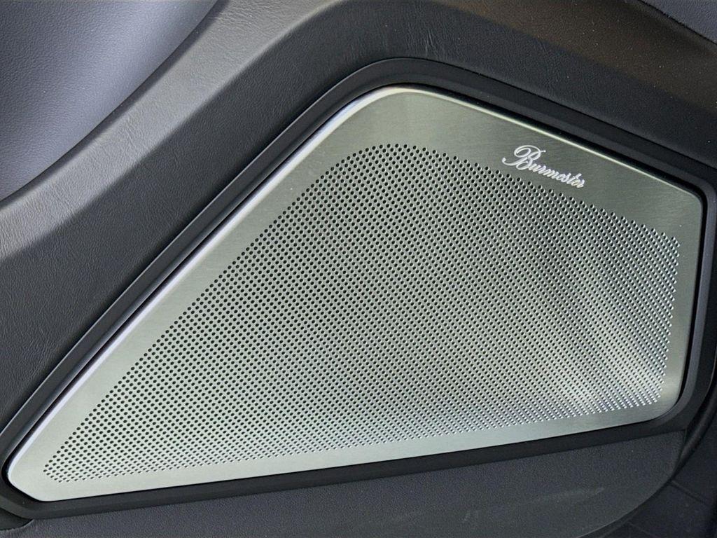 new 2025 Porsche Cayenne car, priced at $160,545