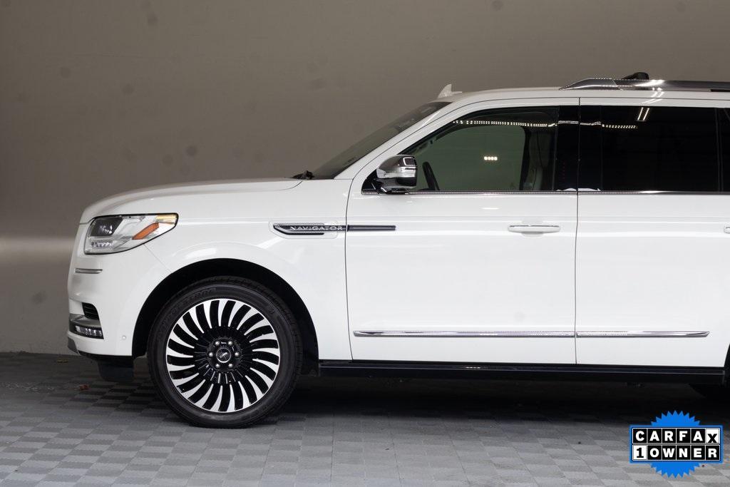 used 2020 Lincoln Navigator car, priced at $47,995