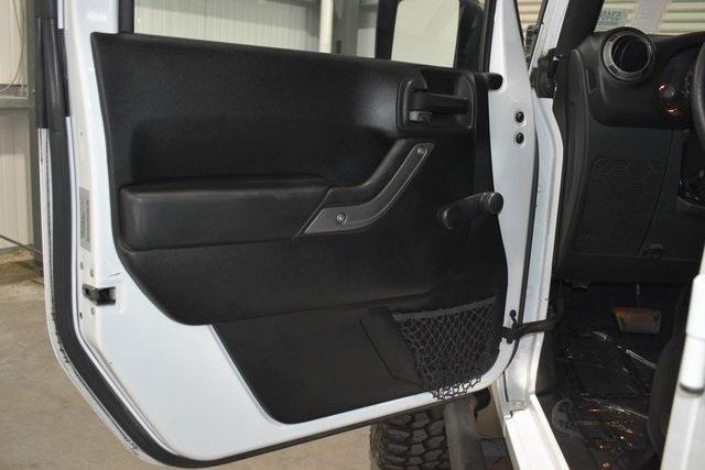 used 2015 Jeep Wrangler Unlimited car, priced at $20,995