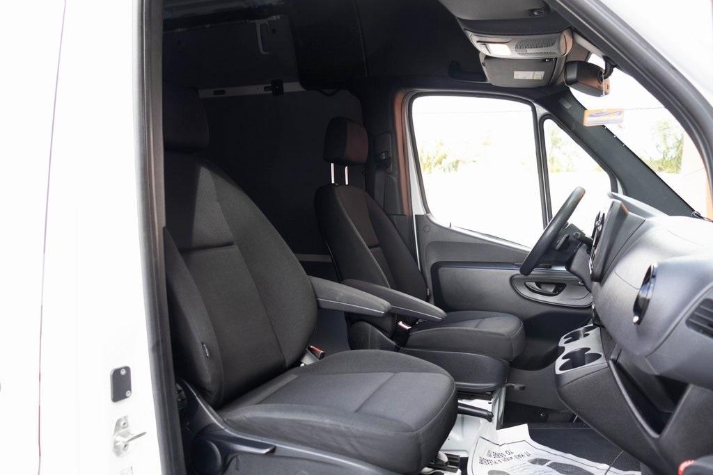 used 2022 Mercedes-Benz Sprinter 2500 car, priced at $47,995