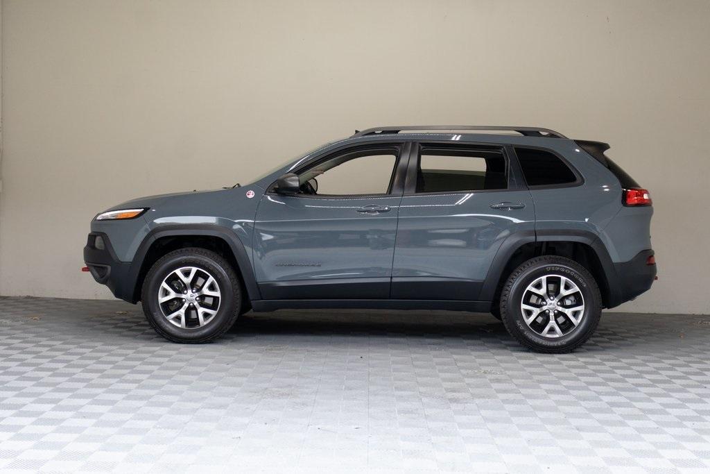 used 2015 Jeep Cherokee car