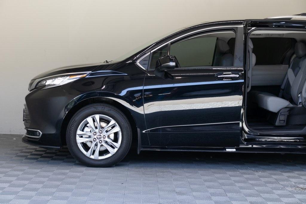 used 2024 Toyota Sienna car, priced at $48,995