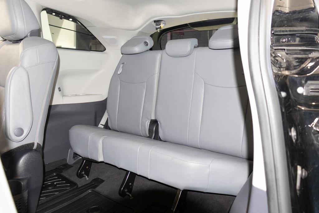 used 2024 Toyota Sienna car, priced at $48,995